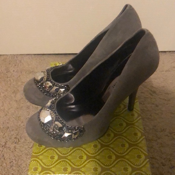 Gianni Bini- Onyx Size 10 - Picture 2 of 2